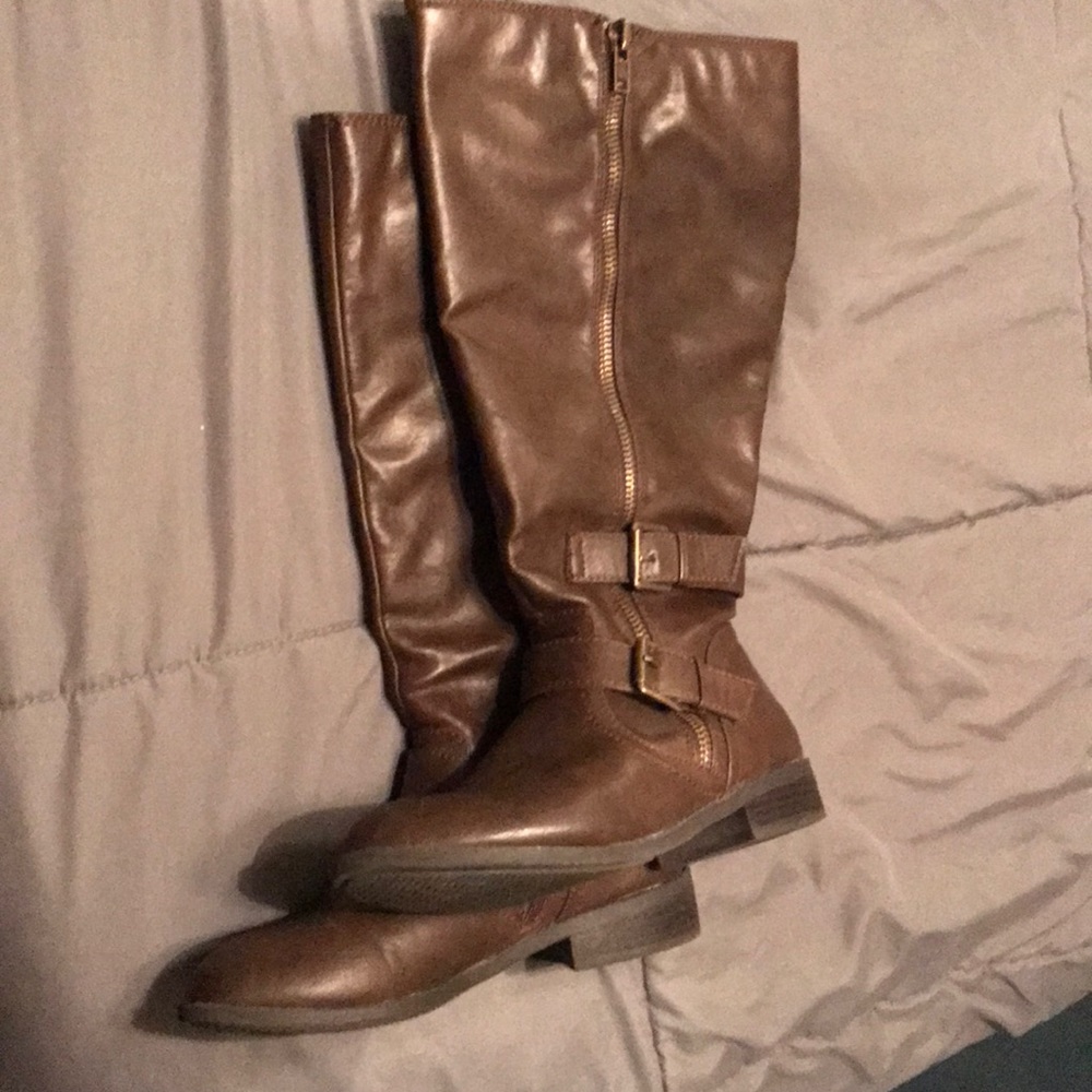 Brown 9W Calf boots